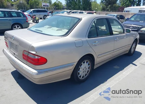 2000 Mercedes-Benz E 320 из США, поврежденный, VIN WDBJF65J2YB005156